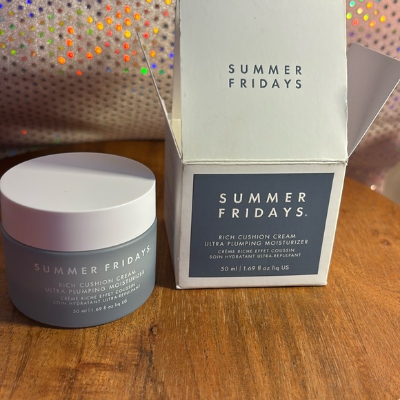 Summer Friday moisturizer - Picture 1 of 1